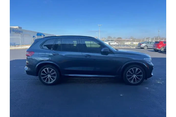 $27356 : BMW X5 2019 AWD xDrive40i 4d image 3