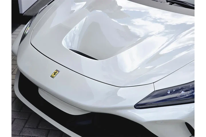 $499995 : Ferrari F8 Spider Base image 7