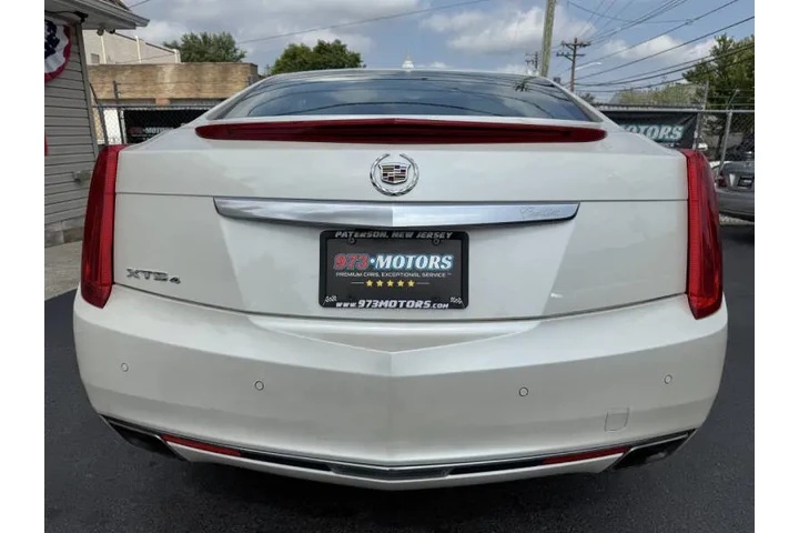 $8399 : 2013 XTS Premium Collection image 9