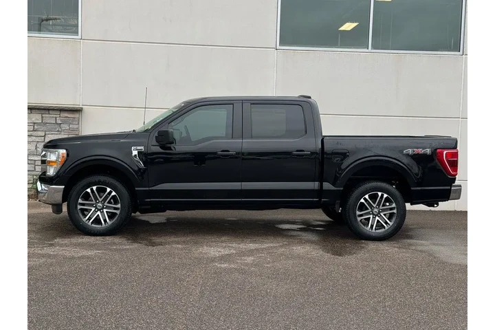 $35895 : Ford F-150 2022 4x4 XLT 4dr image 8