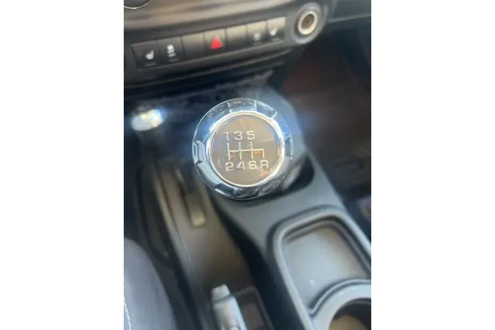 $18798 : Jeep Wrangler Unlimited 2013 image 5