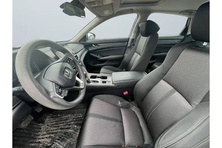 $21699 : Honda Accord 2020 EX 4dr Sed image 9