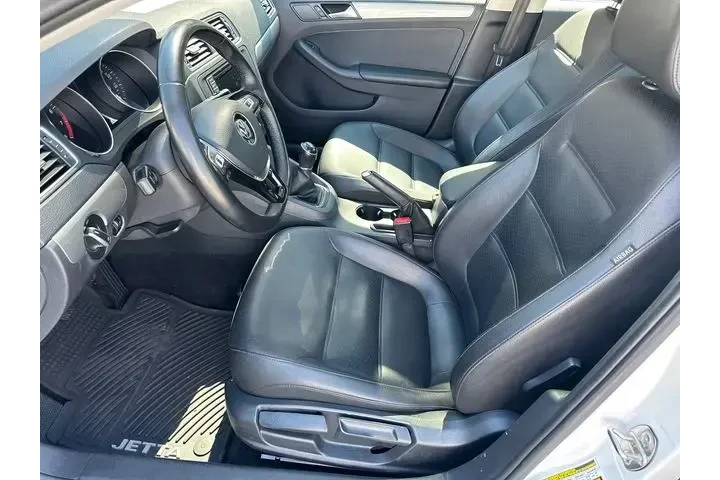 $11436 : Volkswagen Jetta 2018 1.4T S image 9