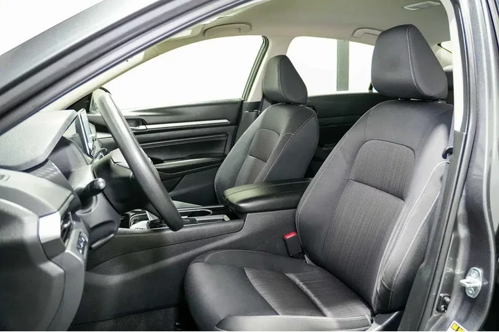 $16449 : 2021 Altima 2.5 SV image 10