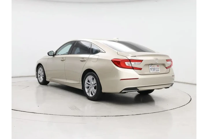 $18998 : Honda Accord 2018 LX 4dr Sed image 2