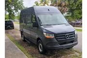 MERCEDES BENZ SPRINTER 2500 en Miami