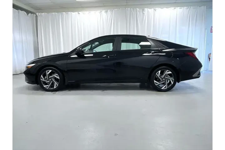 $20695 : Hyundai ELANTRA 2025 SEL Spo image 2