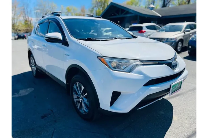 $17995 : 2018 RAV4 Hybrid LE image 5