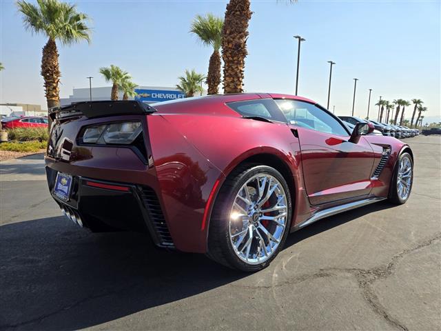 $72591 : Pre-Owned 2016 Corvette Z06 3 image 6