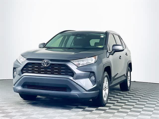 $18687 : PRE-OWNED 2020 TOYOTA RAV4 XLE image 4