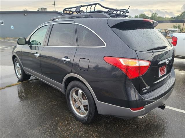 $7999 : 2008 Veracruz Limited SUV image 5