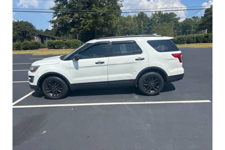 $15000 : 2016 Explorer image 9