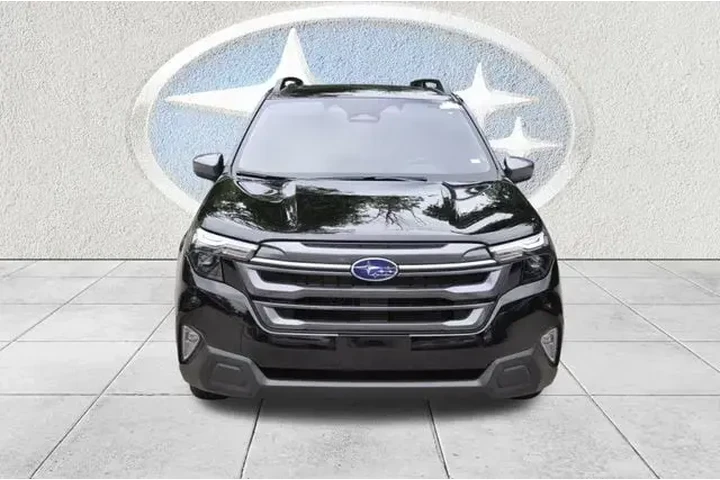 $30990 : Subaru Forester 2025 AWD Pre image 3