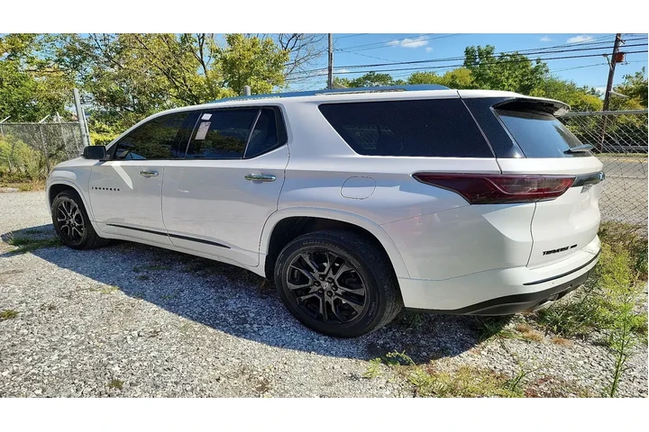 $27459 : Chevrolet Traverse 2021 4x4 image 3