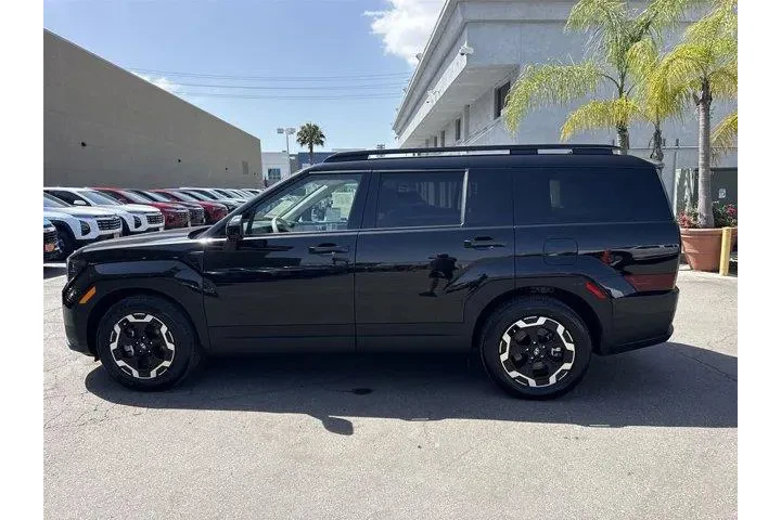 $28000 : Hyundai SANTA FE 2025 AWD SE image 6