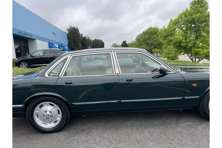 $8500 : 1995 XJ-Series XJ6 image 8