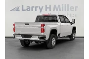 Chevrolet Silverado 3500HD 2 thumbnail