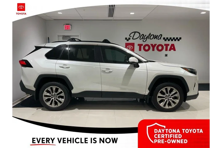 $32000 : Toyota RAV4 2024 XLE Premium image 8