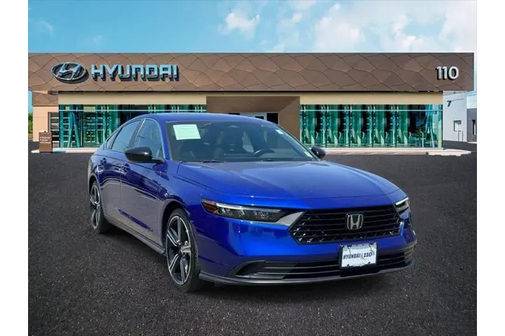 $25699 : Honda Accord Hybrid 2023 Spo image 1