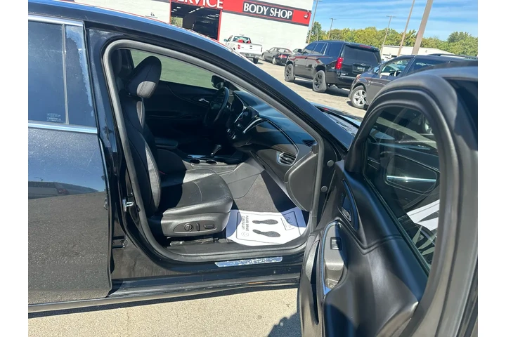 2016 Malibu 4dr Sdn LT w/1LT image 9