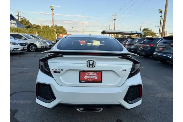 $16495 : 2018 Civic Si image 10