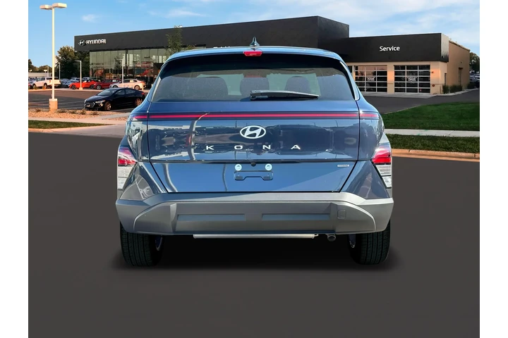 $18990 : Hyundai KONA 2024 AWD SE 4dr image 6