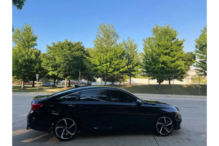 $14997 : 2018 Accord Sport image 8