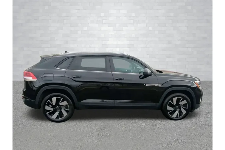 $29875 : Volkswagen Atlas Cross Sport image 9