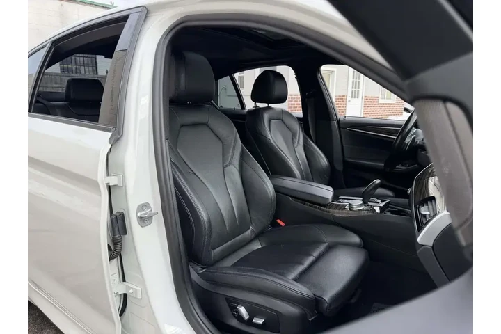 $33847 : BMW 5 Series 2020 AWD 540i x image 10