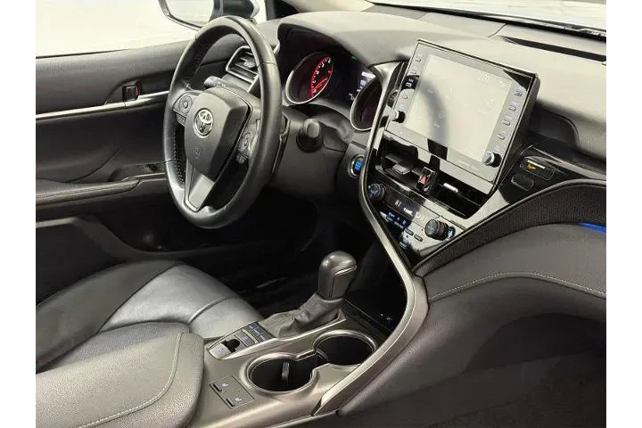$28000 : Toyota Camry 2024 XSE 4dr Se image 8