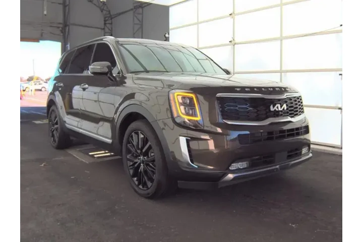 $28490 : Kia Telluride 2022 AWD SX 4d image 3