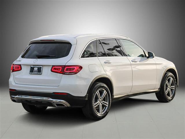 $28990 : Pre-Owned 2021 Mercedes-Benz image 4