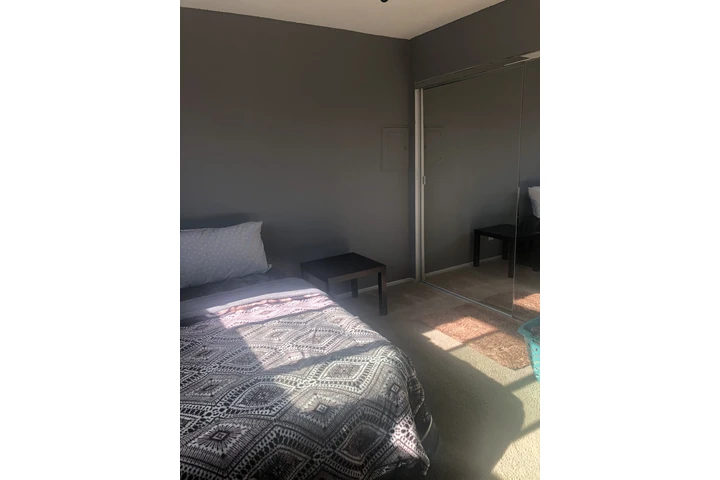 $1410 : AGRADABLE Y COMODO image 3