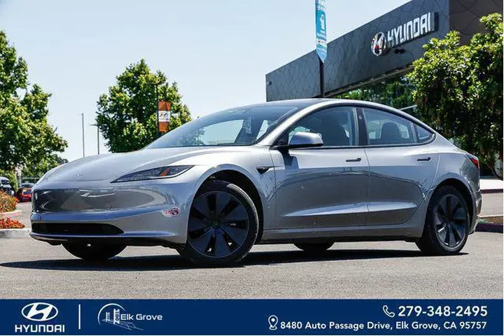 $33991 : Tesla Model 3 2024 4dr Sedan image 1