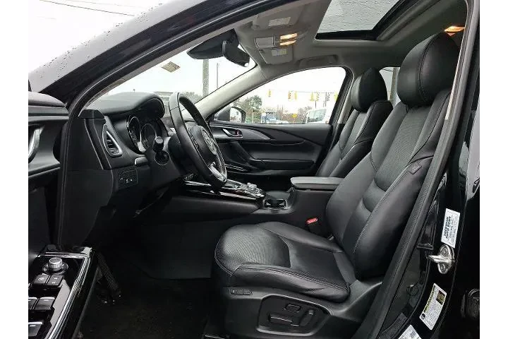 $30045 : Mazda CX-9 2023 AWD Touring image 9