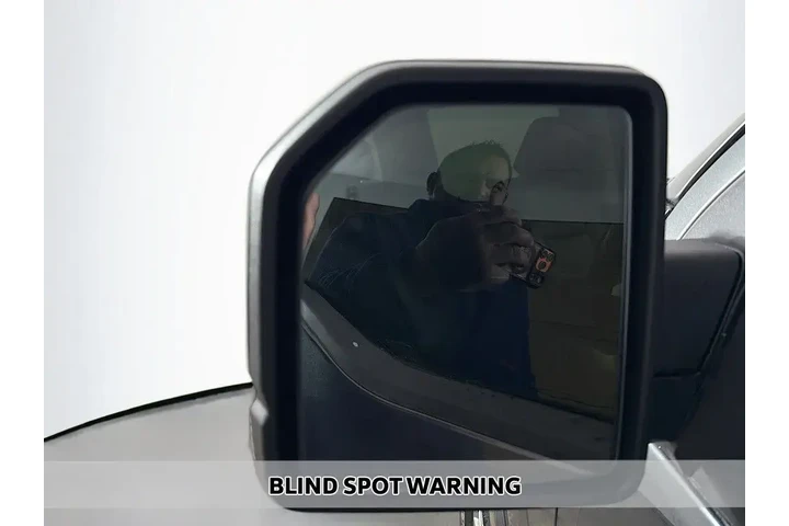 $30199 : Ford F-150 2020 4x4 Lariat 4 image 4