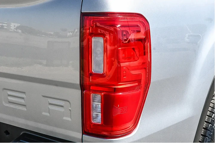 Ford Ranger 2023 4x2 XLT 4dr image 9