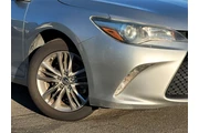 $9995 : 2015 Camry SE thumbnail