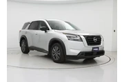 Nissan Pathfinder 2024 S 4dr en Sacramento