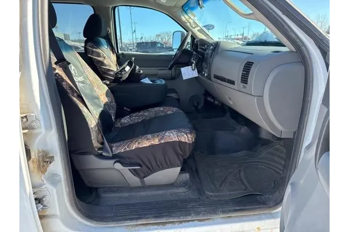 $14000 : Chevrolet Silverado 2500HD 2 image 10