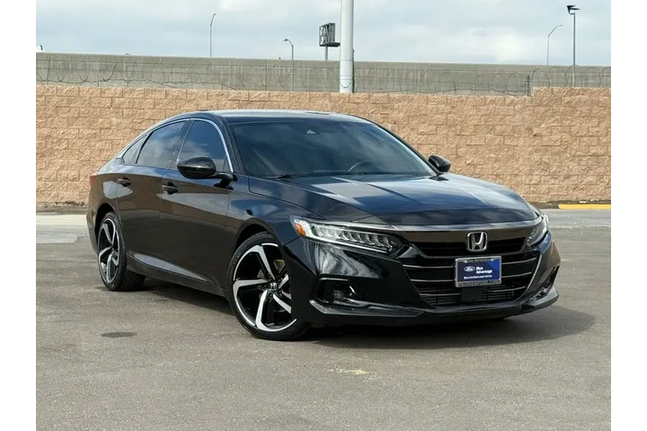 $23789 : Honda Accord 2021 Sport 4dr image 2