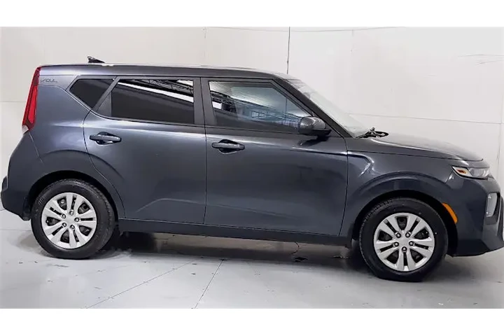 2015 Escape SE 4WD image 4