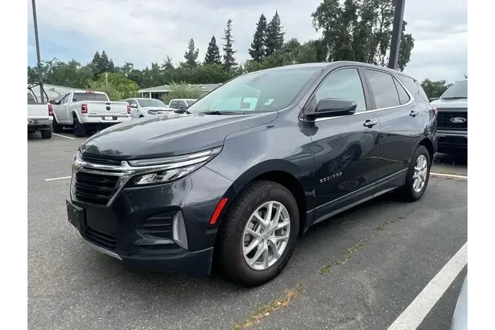 $24988 : Chevrolet Equinox 2023 4x4 L image 1