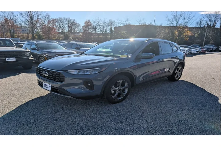 $27500 : Ford Escape Hybrid 2025 AWD image 2