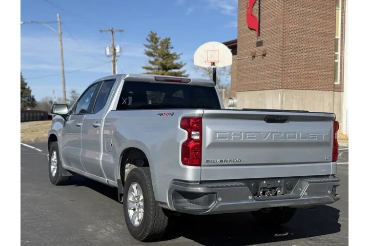 $14999 : 2020 Silverado 1500 LT image 3