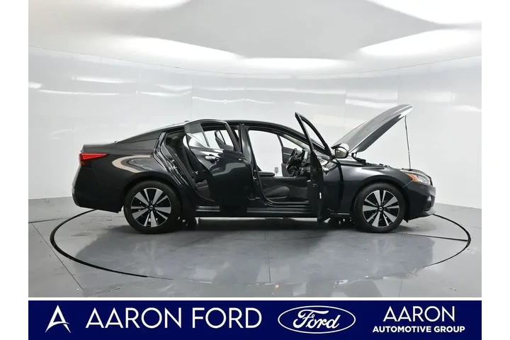 $15314 : Nissan Altima 2022 2.5 SV 4d image 4