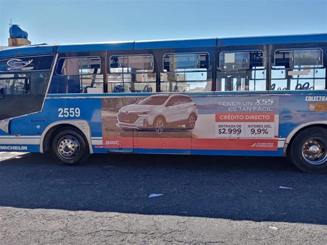 Publicidad en buses-La Teja image 4