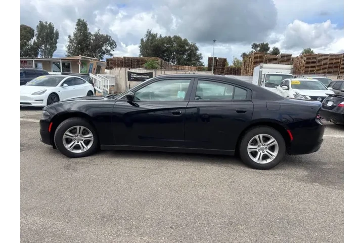 $21999 : 2020 Charger SXT image 10