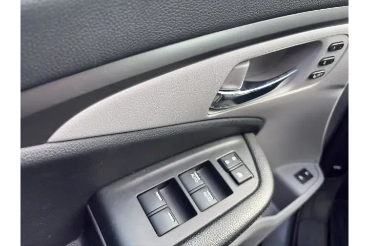 $29000 : Honda Pilot 2022 AWD SE 4dr image 5