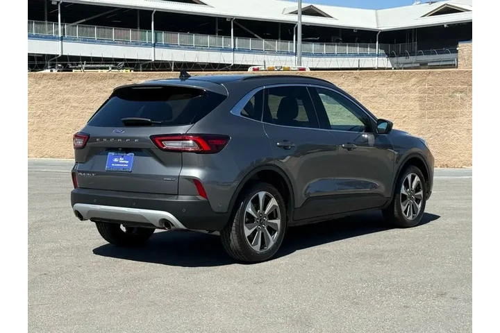 $28689 : Ford Escape Hybrid 2023 AWD image 4